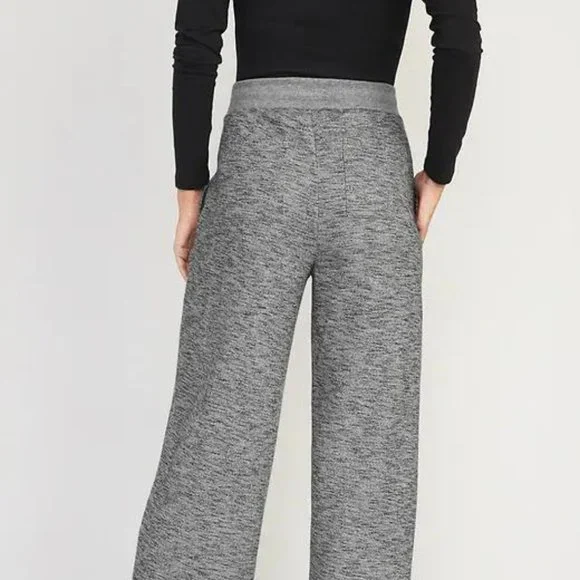 Old Navy High-Waisted Cropped Straight Sweatpants for Women New - Picture 4 of 7